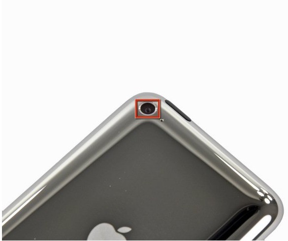 苹果xs摄像头有个孔