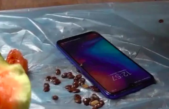 不满足于砸核桃 红米Note7 Pro质量到底有多好