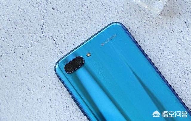 哪款手机拍照可以媲美单反 ChMlWVykVmyIZ_3eAAC6xUaRF5AAAJM-wLXWDYAALrd586.jpg