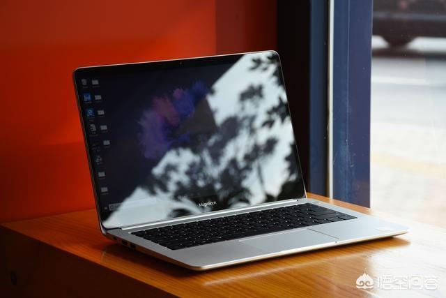 会议电脑推荐 ChMkJ1wzAniIXA6rAABo5hymtCwAAuPkgMg2fsAAGj-526.jpg