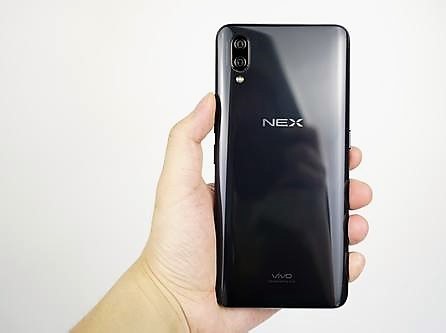 屏下摄像头能否实现?