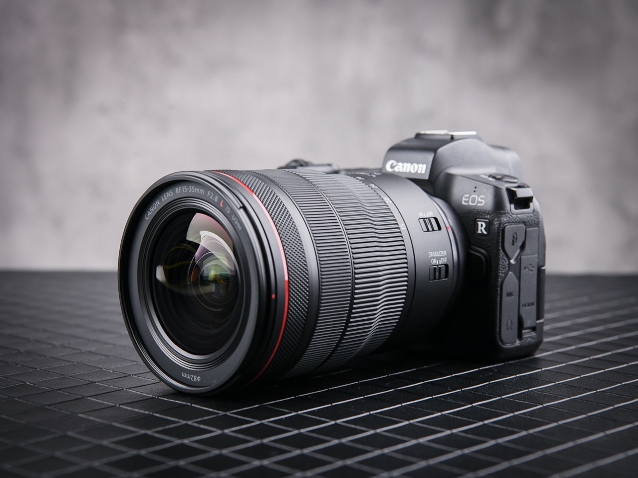 佳能rf镜头哪个最值得买