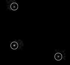 平板电脑小绿点我电脑的液晶显示器上出现了一个小绿点是为什么