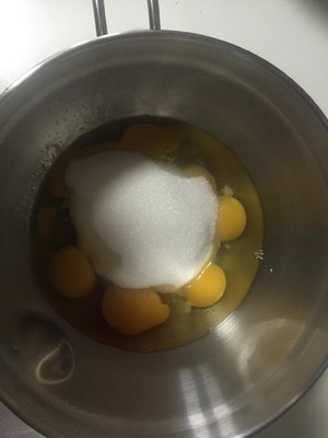 蛋糕胚怎么切双层 ChMkJ1pdMvaIPbg5AABGquyr0UQAAkHUwJ2decAAEbC820.jpg