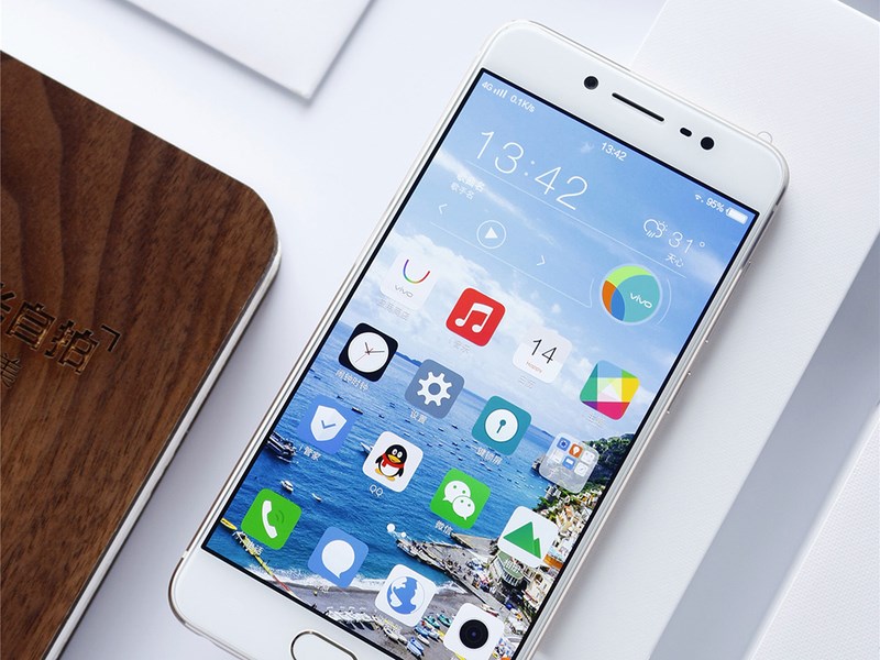 vivo手机怎么开不了屏了 ChMkJ1peiXeIM3WgAAG7XvR3xSUAAkJBwPvUysAAbt2679.jpg