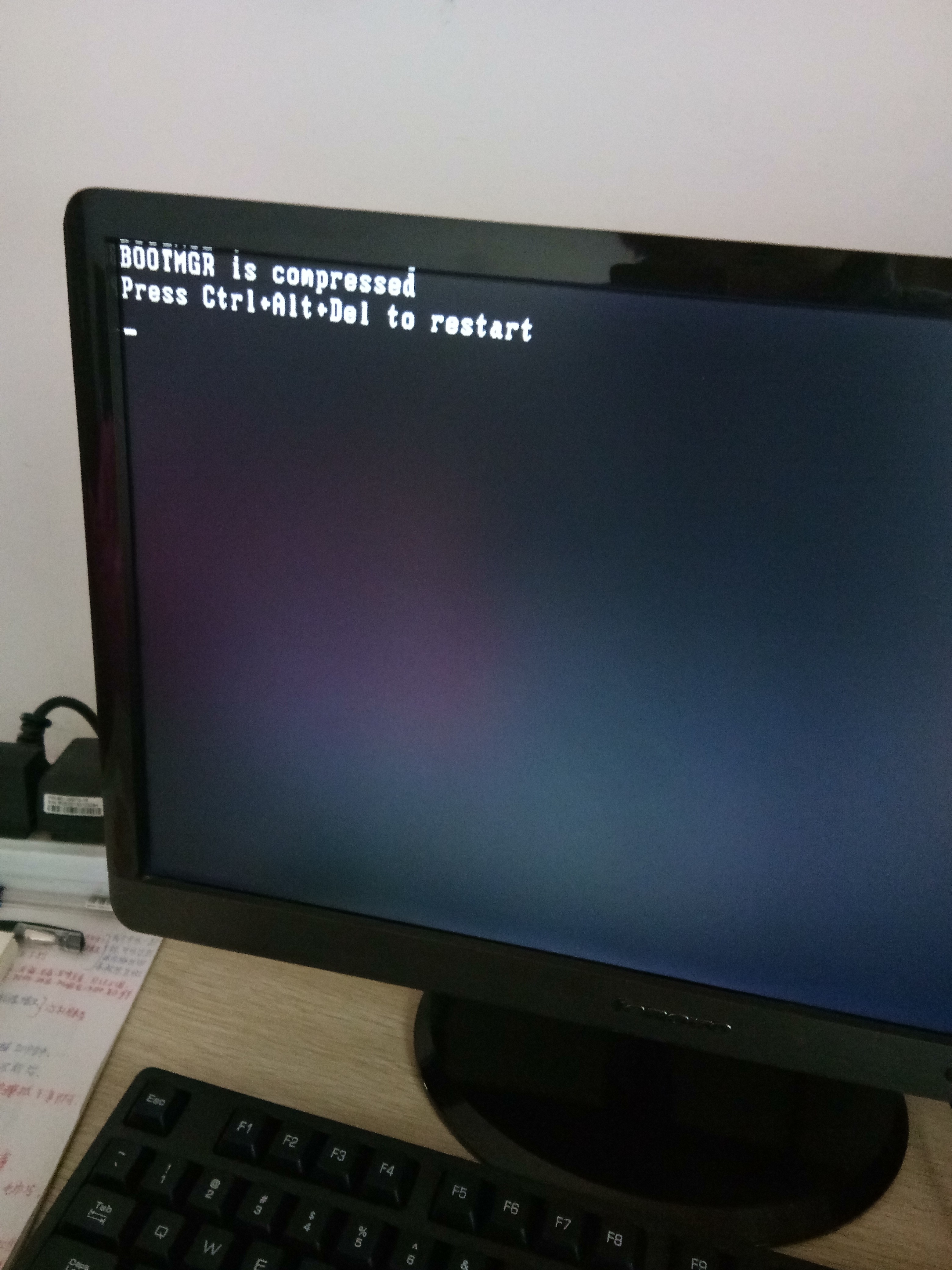 怎么调整Word文档页面显示比例?