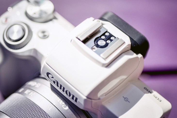 佳能M50和索尼a6300哪个好