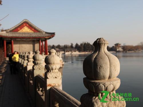 佳能5D2是全画副相机么？