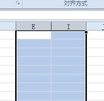 在excel表格中怎么样才能取消隐藏?