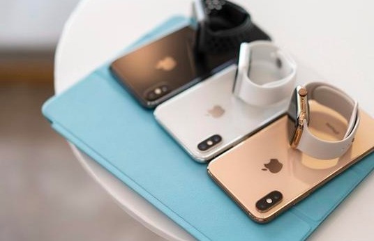 苹果手表最新款第几代 ChMkJ1utmlWIXW4FAABx6PprtSkAAsHUgHYA7UAAHIA335.jpg