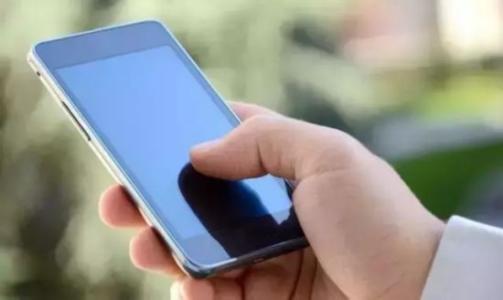 为何手机一直重复开机关机