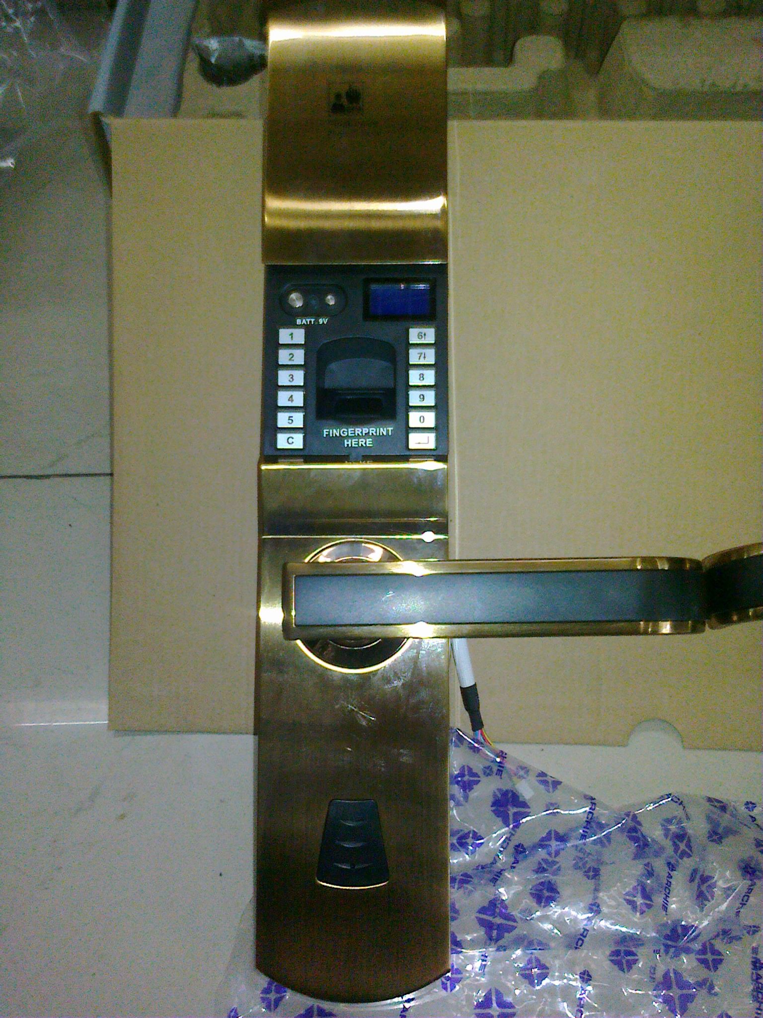 好一点的防盗门锁 ChMkJ1n108qIVYqAAAfgDd9Vnh4AAhqtgNzfaAAB-Al219.jpg