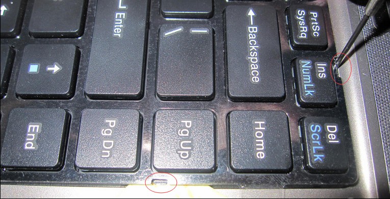 卡扣式笔记本键盘 具体卡扣位置在哪。