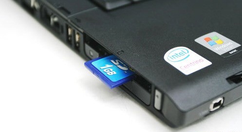 联想笔记本t61的sd卡插槽在哪