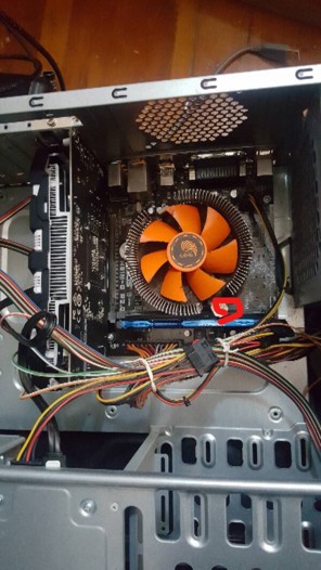 cpu散热器支架怎么拆