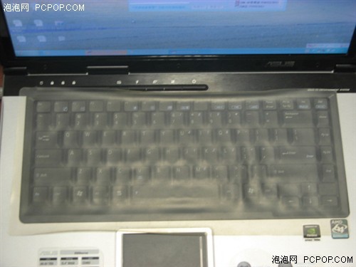 联想y450的键盘那里是不是很容易进水