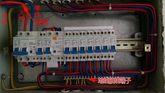 如来自何在配电箱上拉空调插座线？