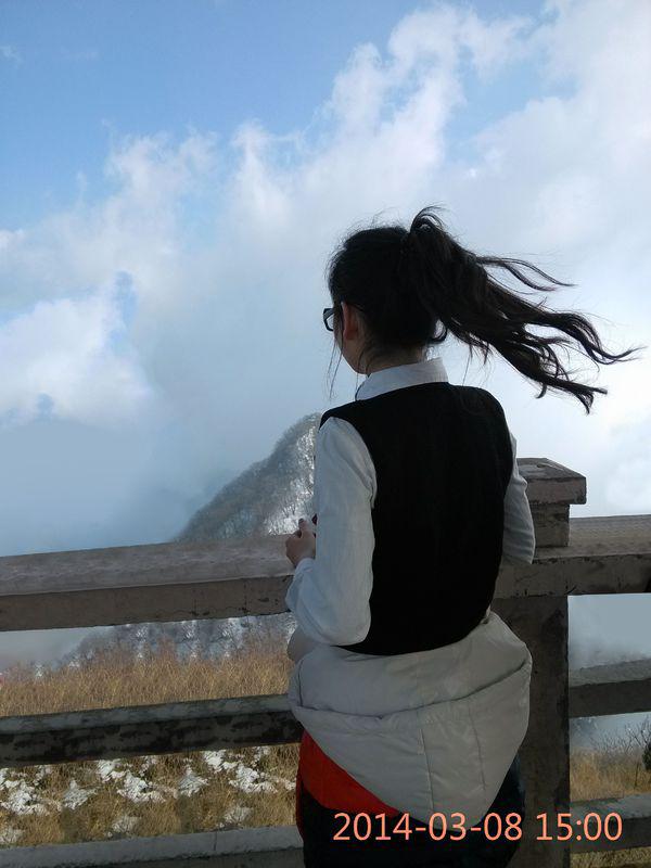 如何PS掉相片中的眼袋？