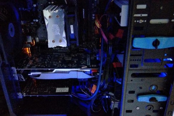 想要开游戏直播，打打LOL和吃鸡，电脑需要什么配置的？