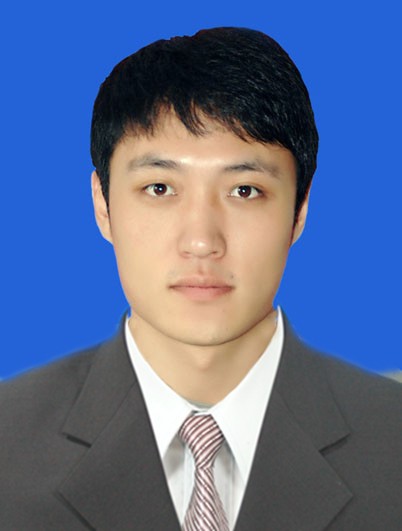 怎么用ps后期给人物p一套西装穿上?