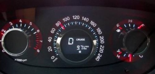 轿车百公里10个油 什么意思 一个油是什么 10个油多钱