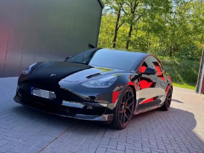 model y和model 3哪个更值得买?