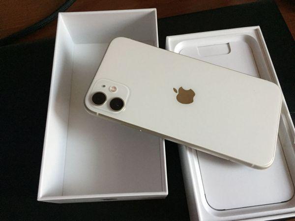 iPhone11pro和iPhone11哪个更值得入手？