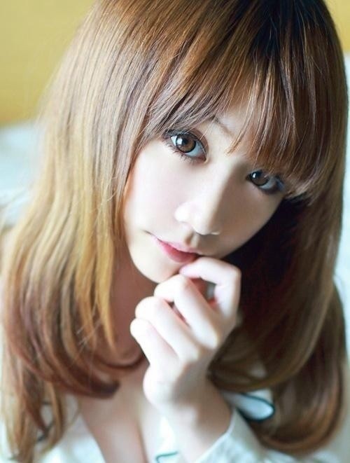 ps中怎么样让彩稿来自变成黑白线稿