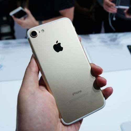 请教A1660和A1780的iphone7用起来差别大吗