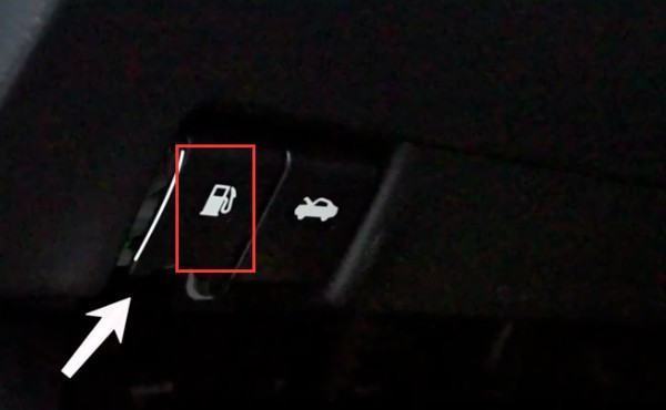 大众CC油箱盖开关打不开肿么来自办