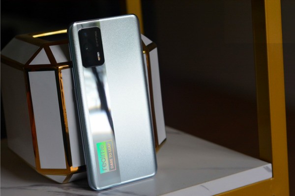 不玩游戏最值得买的手机2021