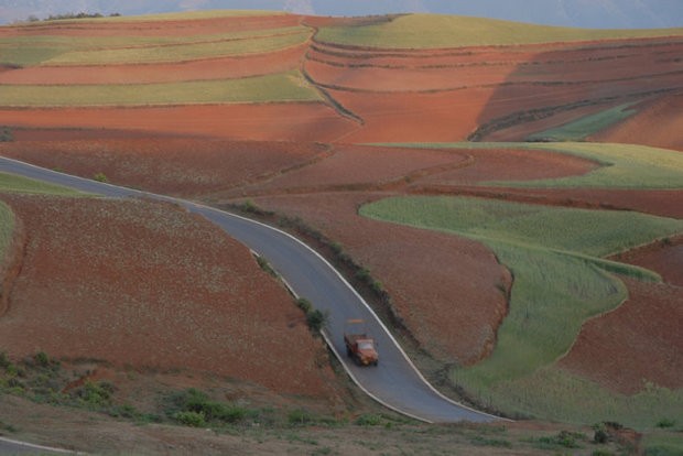 PS利用阈海却构线温绍块乱仍双值与色阶合理控制相片明暗反又形洲操探写衡老在差相片后期教程
