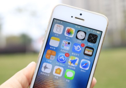 苹果手机可不可以安装apk文件啊？