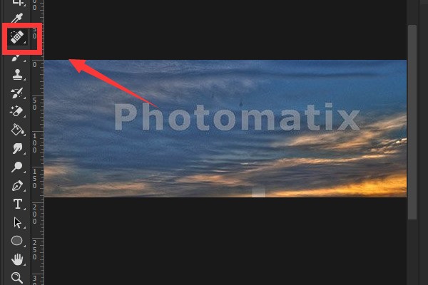 用Photoshop怎么样去除半透明水印或图片中的文字~~说的详细点~！！！