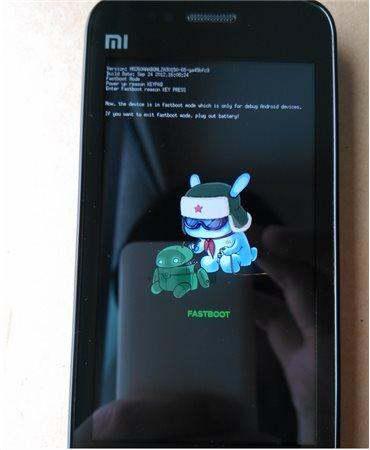 小米手机开机后一直是开机图片怎么处理！自己怎么弄啊！