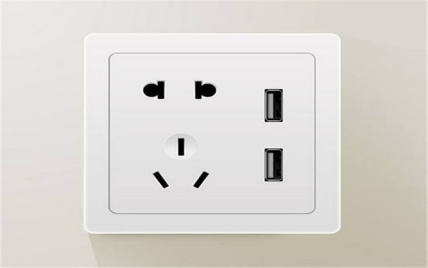电车充电在家裡怎样按接地线