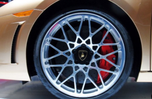 22寸轮毂比18寸的大多少