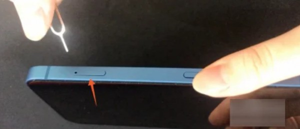 iphone14pro双卡哪个是主卡