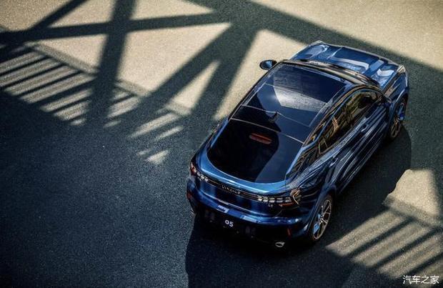 看完了全新蔚来ES6的产品力,终于知道它究竟「蔚」谁而来