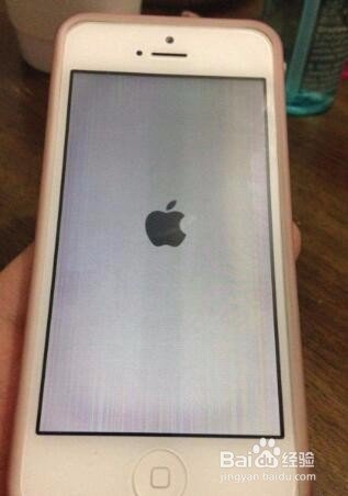iphone5存储空间满了,开机一直卡在开机页面然后黑屏,开不了机