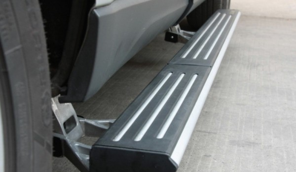 SUV有必来自要装电动踏板吗