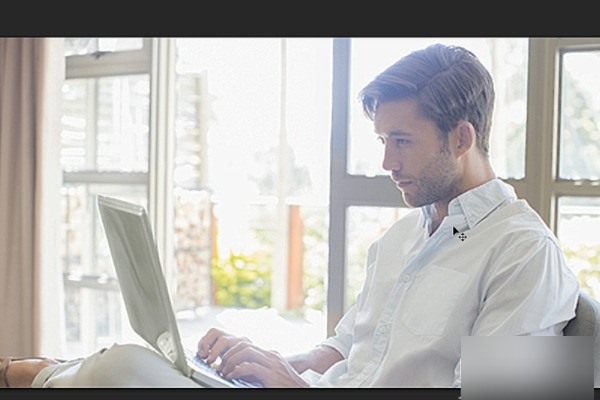 肿么用PS将图片上模糊的文字变清晰？