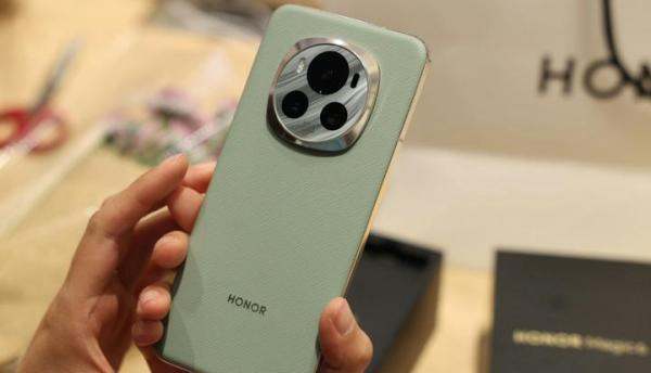 荣耀肿么了？高端机一跌再跌，16GB+512GB突降1400元