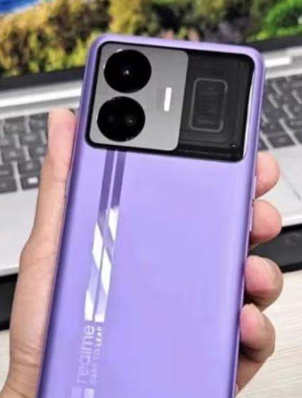 真我gt5和真我gtneo5哪个好一些