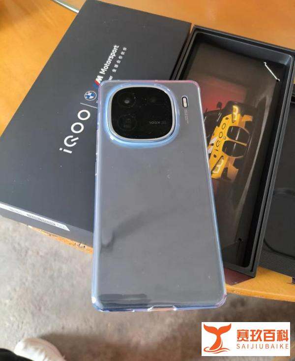 4000左右挑选iQOO12还是一加12?