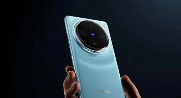 vivo X100 Pro曝光：1英寸超大底+AMOLED屏幕，能用120Hz高刷