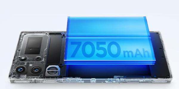 消息称明年高性能旗舰级新机搭载 6500-7000mAh± 电池，支持百瓦闪充