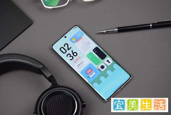 跌至1599元，曲面屏+166g重量+4500mAh，曲面屏天王山之战？