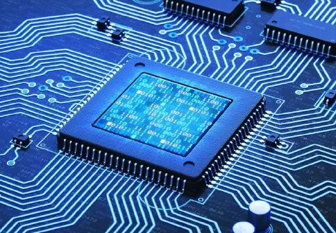 手机厂商执着自研芯片上热搜,这是“营销噱头”还是真想创新?