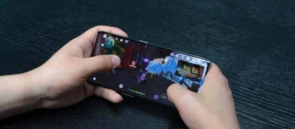 手机存储空间加到24GB，是坑钱还是真有用？